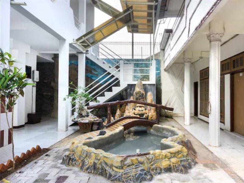 فندق Reddoorz At Pujon Malang باتو المظهر الخارجي الصورة