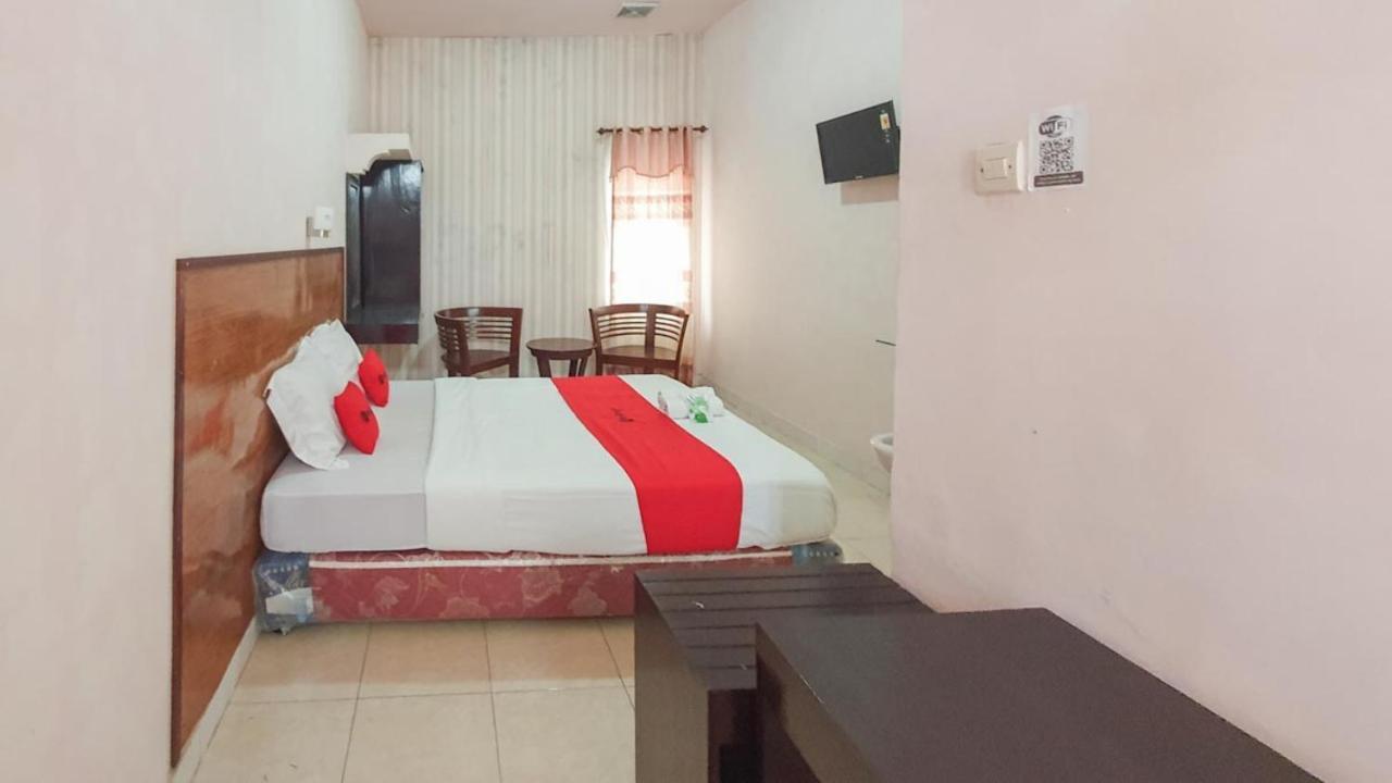 فندق Reddoorz At Pujon Malang باتو المظهر الخارجي الصورة