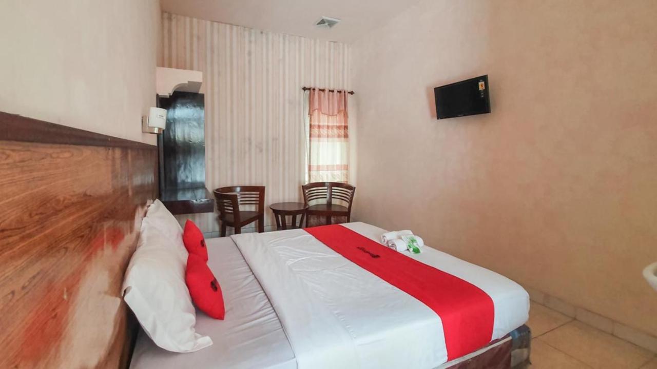 فندق Reddoorz At Pujon Malang باتو المظهر الخارجي الصورة