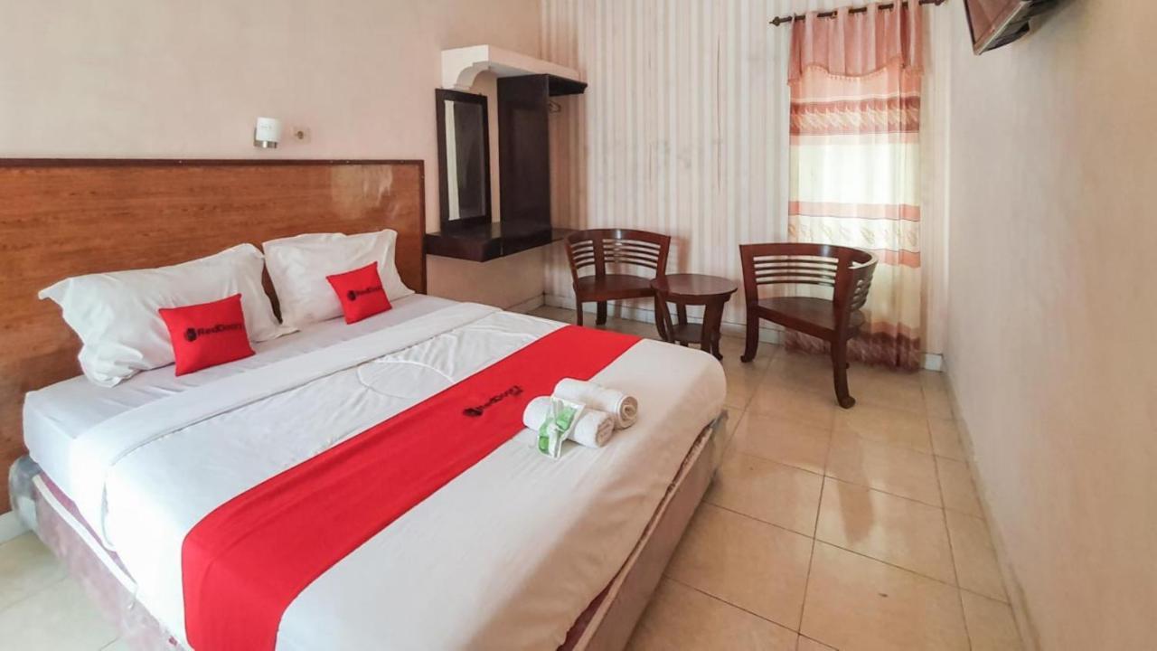 فندق Reddoorz At Pujon Malang باتو المظهر الخارجي الصورة