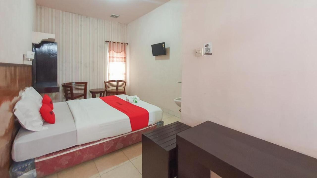 فندق Reddoorz At Pujon Malang باتو المظهر الخارجي الصورة