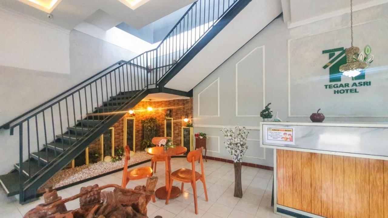 فندق Reddoorz At Pujon Malang باتو المظهر الخارجي الصورة